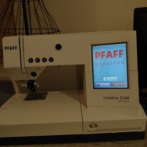 Pfaff creative 2140 sewing machine